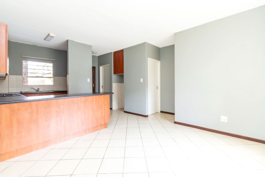 2 Bedroom Property for Sale in Honeydew Gauteng