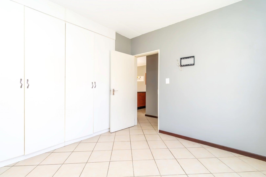 2 Bedroom Property for Sale in Honeydew Gauteng