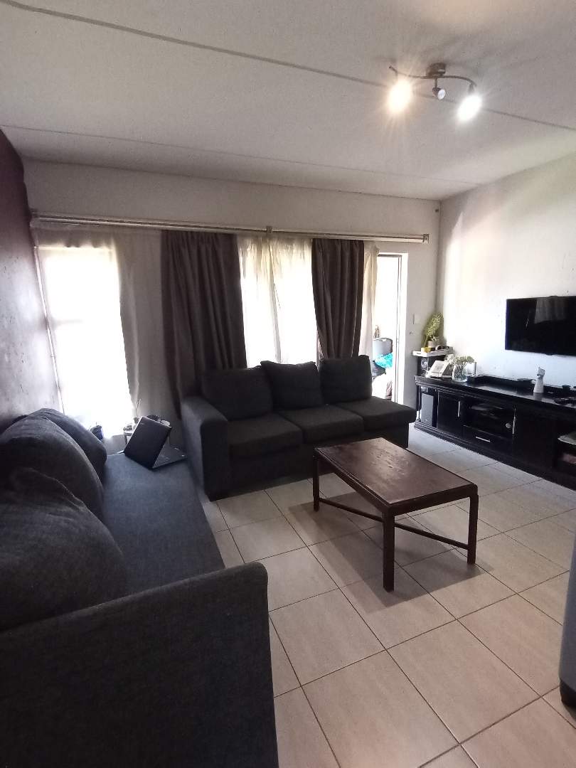 To Let 2 Bedroom Property for Rent in Terenure Gauteng