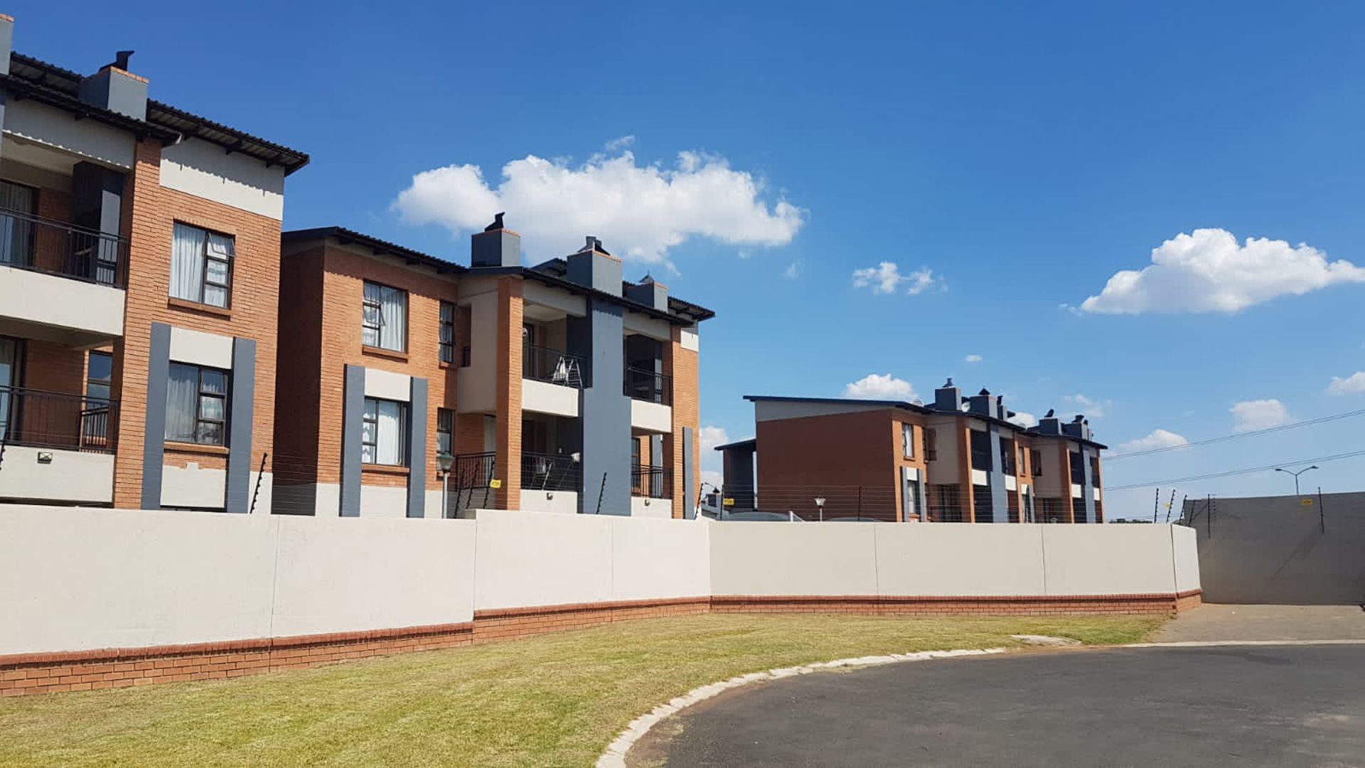 2 Bedroom Property for Sale in Terenure Gauteng