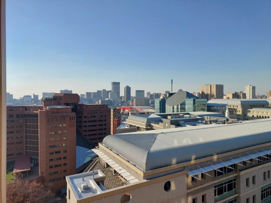 1 Bedroom Property for Sale in Johannesburg Central Gauteng