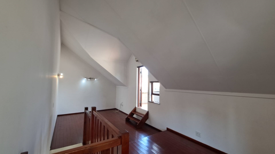 2 Bedroom Property for Sale in Melrose Estate Gauteng