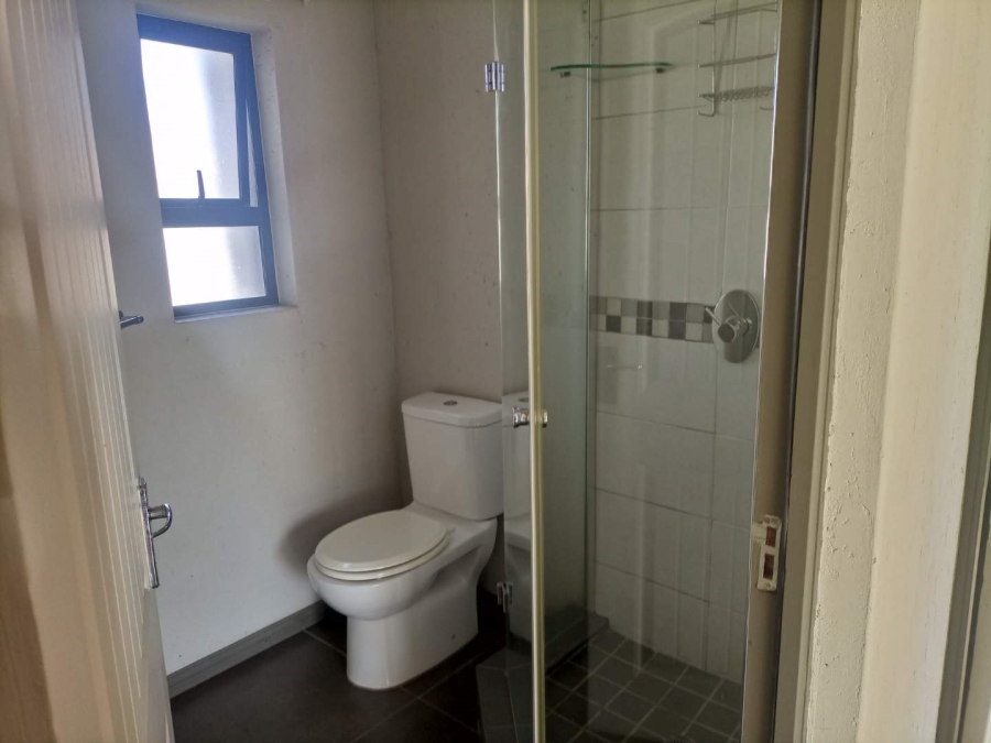 2 Bedroom Property for Sale in Honeydew Gauteng