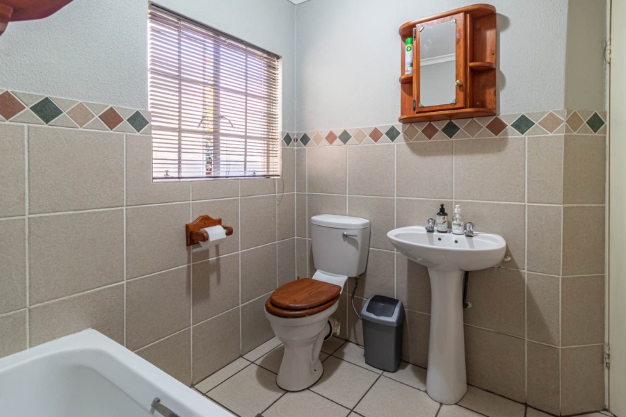 To Let 2 Bedroom Property for Rent in Wilgeheuwel Gauteng