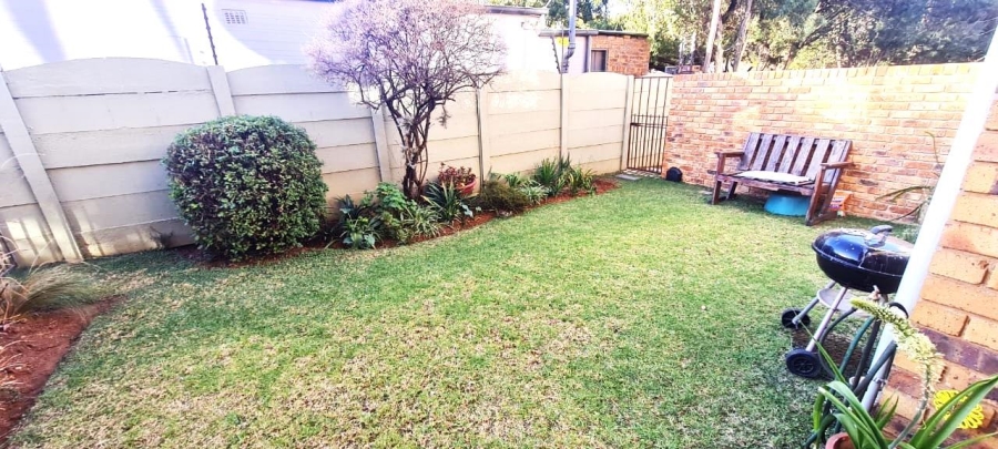 2 Bedroom Property for Sale in New Redruth Gauteng