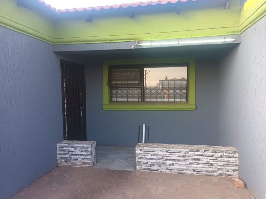 3 Bedroom Property for Sale in Buhle Park Gauteng