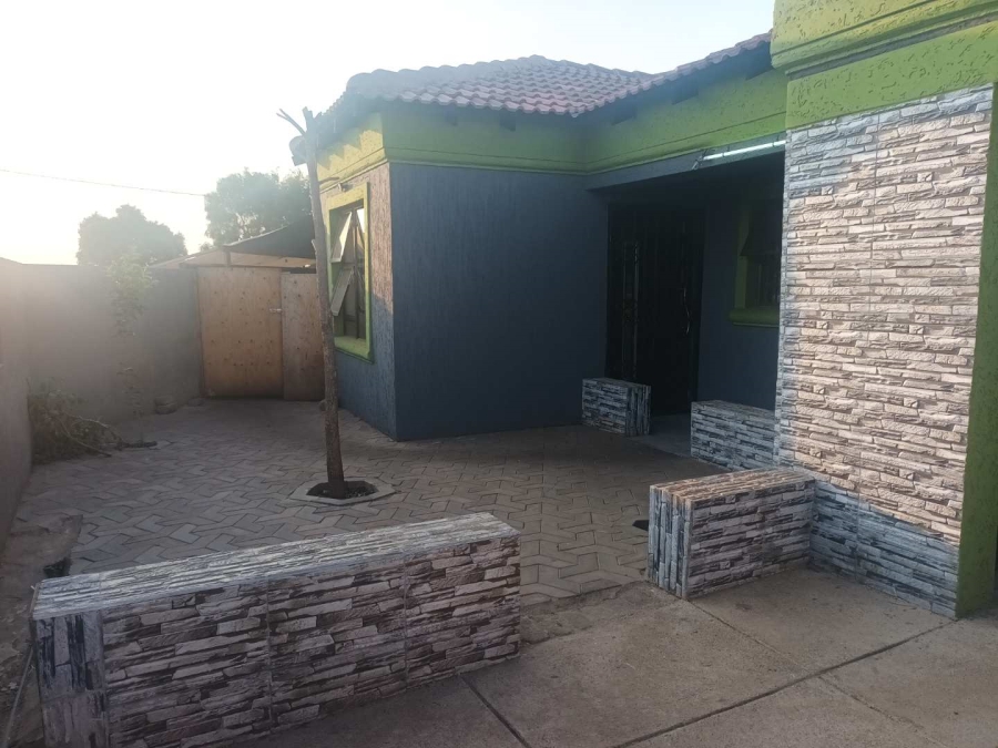 3 Bedroom Property for Sale in Buhle Park Gauteng