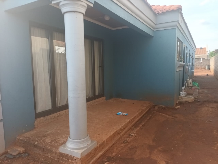 3 Bedroom Property for Sale in Vosloorus Gauteng