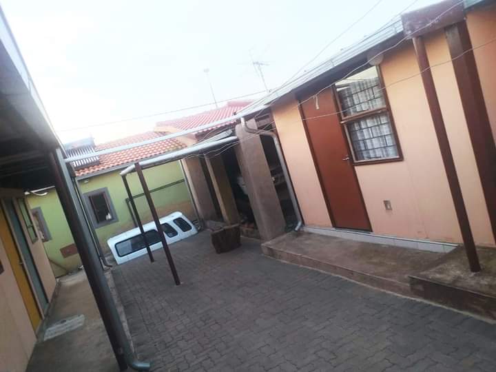 2 Bedroom Property for Sale in Villa Liza Gauteng