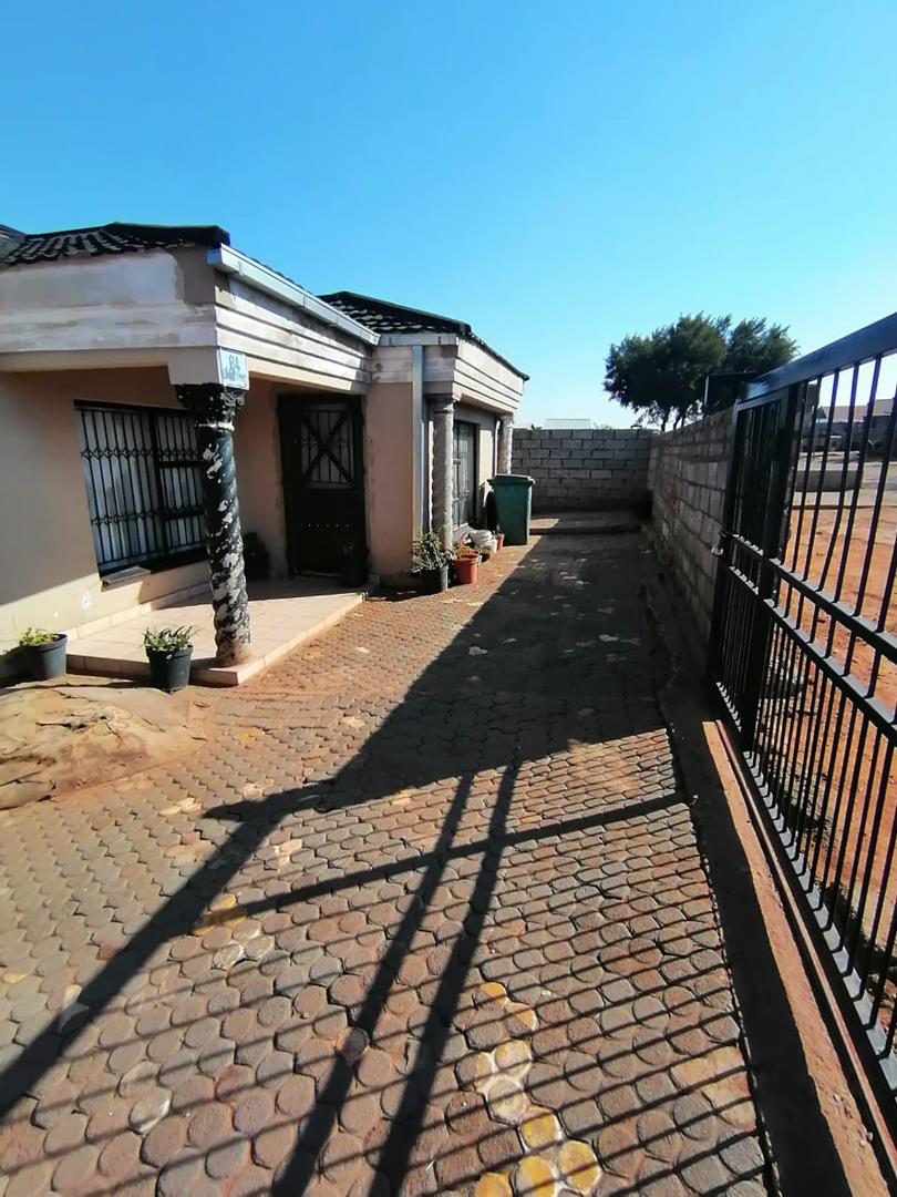 3 Bedroom Property for Sale in Eden Park Gauteng