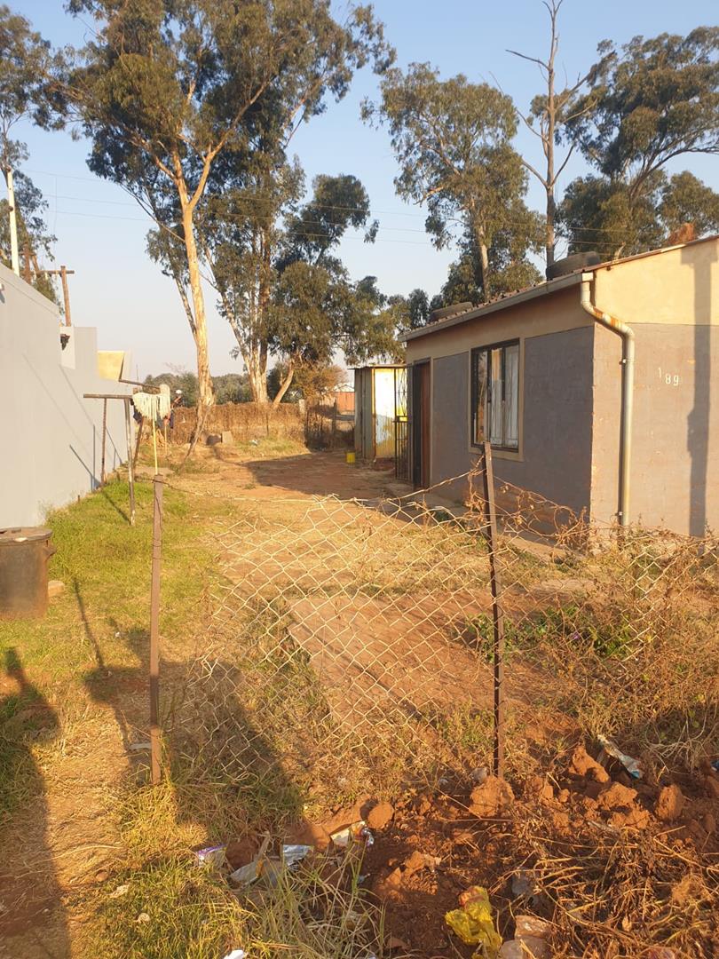 1 Bedroom Property for Sale in Rondebult A H Gauteng