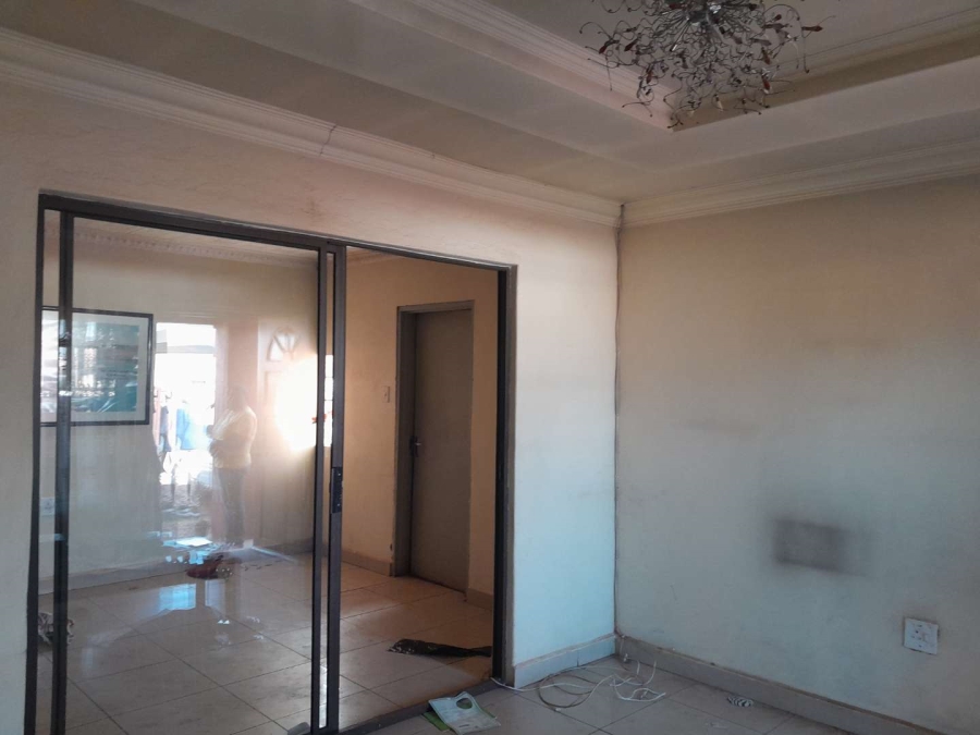 2 Bedroom Property for Sale in Moleleki Ext 3 Gauteng