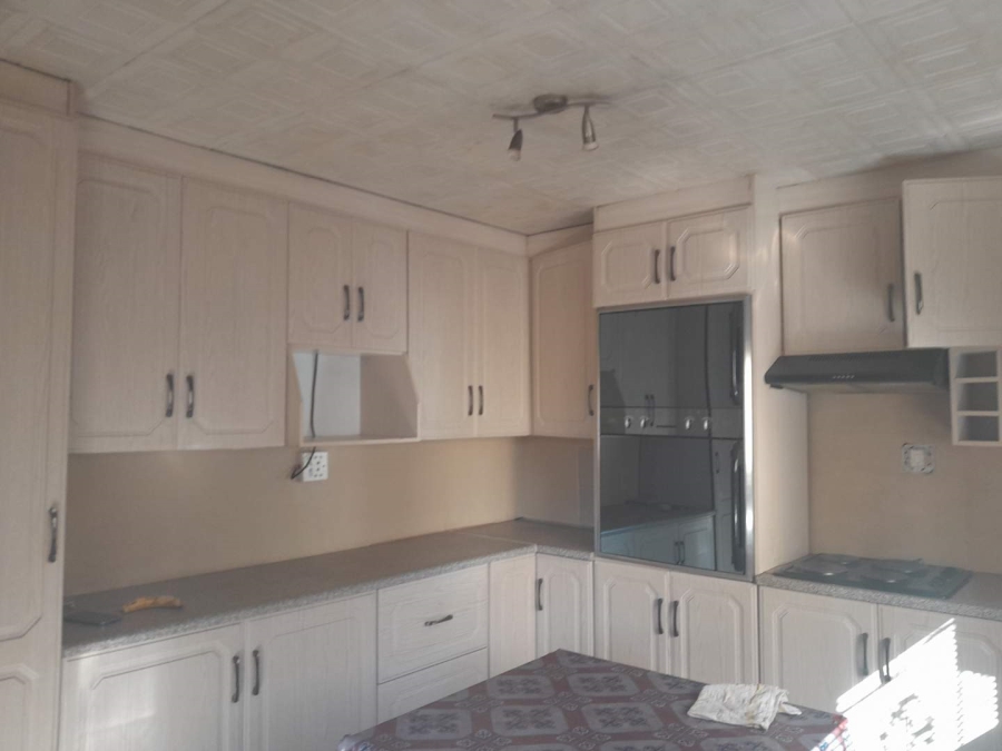 2 Bedroom Property for Sale in Moleleki Ext 3 Gauteng