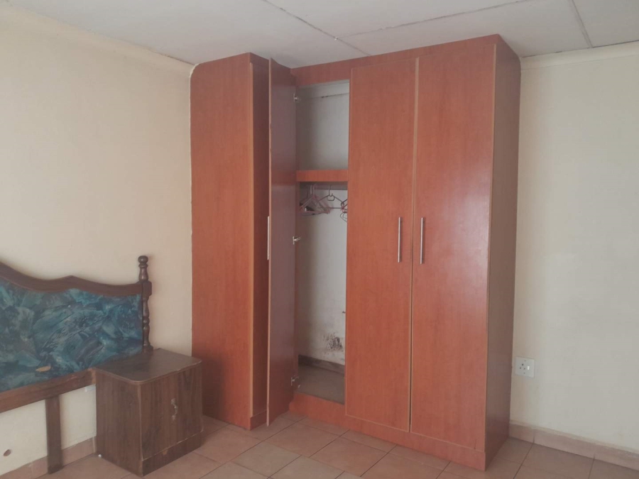 2 Bedroom Property for Sale in Moleleki Ext 3 Gauteng