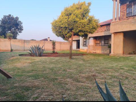 4 Bedroom Property for Sale in Welgedacht Gauteng