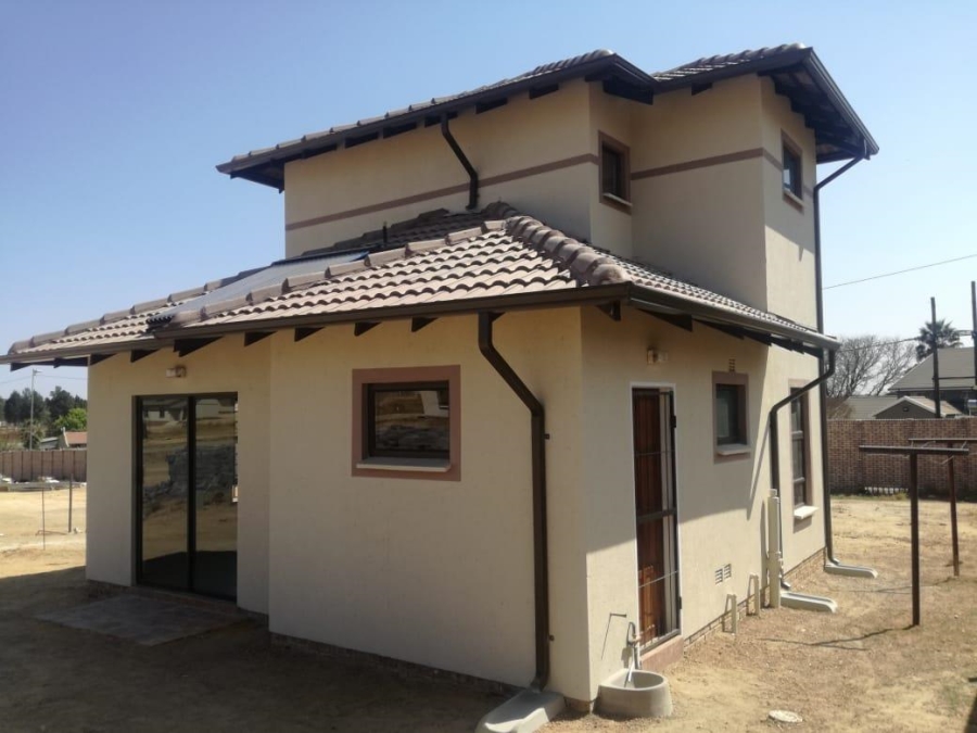 4 Bedroom Property for Sale in Kya Sands Gauteng