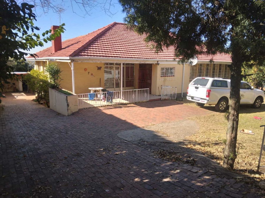 13 Bedroom Property for Sale in Bruma Gauteng