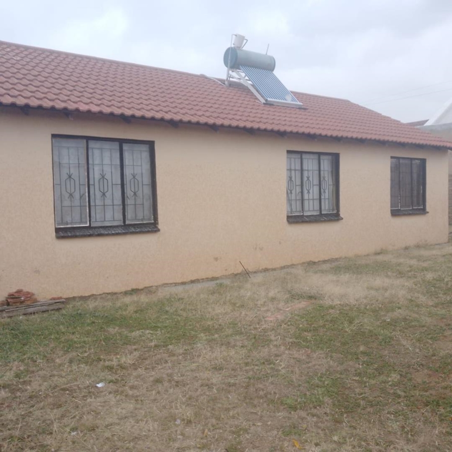 3 Bedroom Property for Sale in Lenasia Gauteng