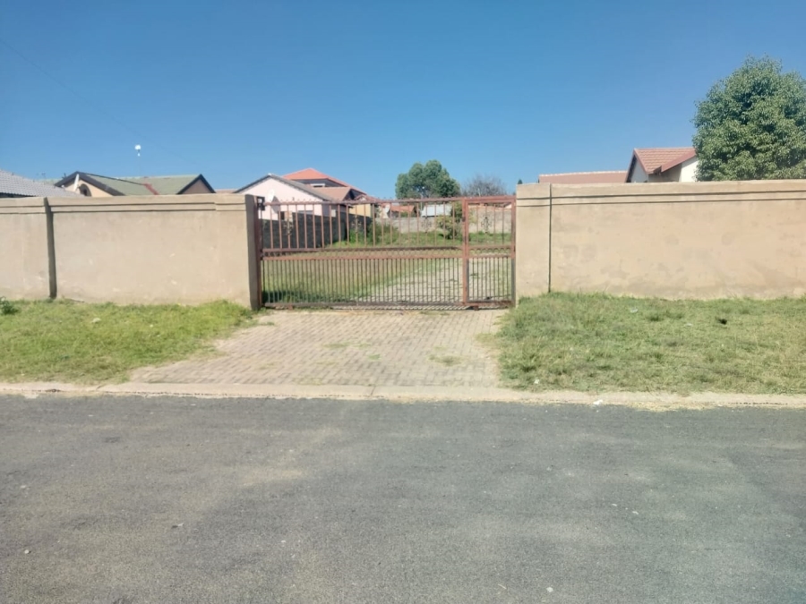 3 Bedroom Property for Sale in Norkem Park Gauteng