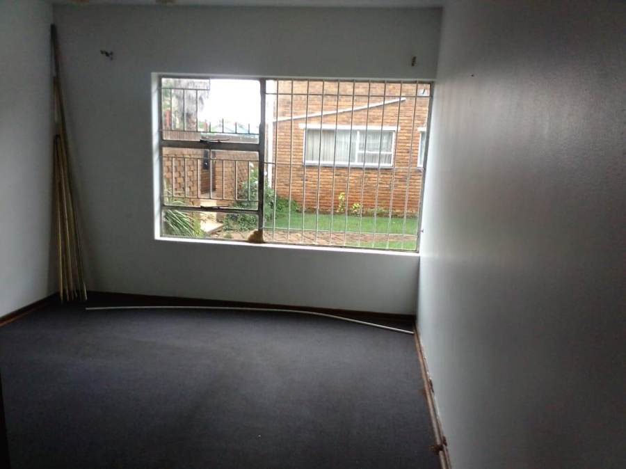 2 Bedroom Property for Sale in Casseldale Gauteng