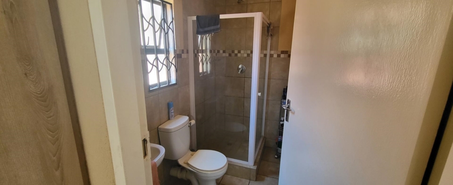 3 Bedroom Property for Sale in Albertsdal Gauteng