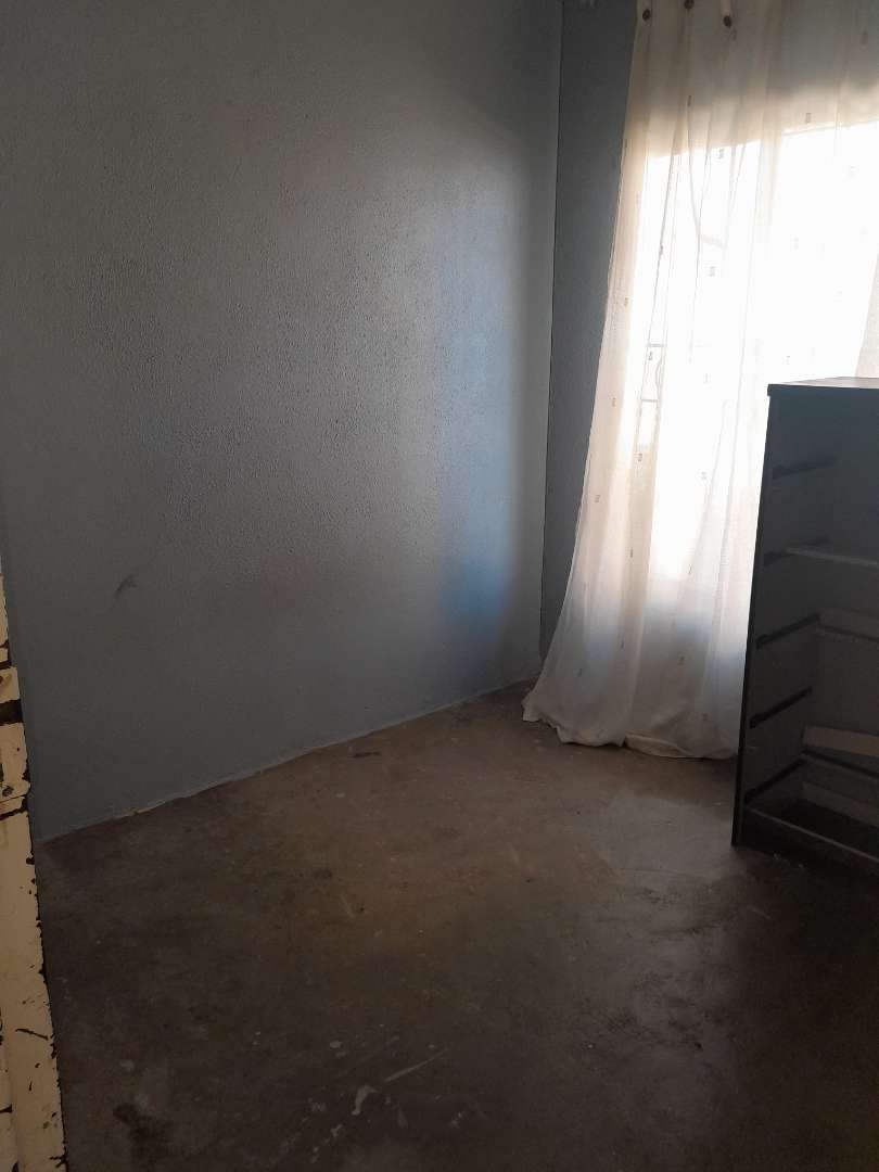 To Let 3 Bedroom Property for Rent in Buhle Park Gauteng