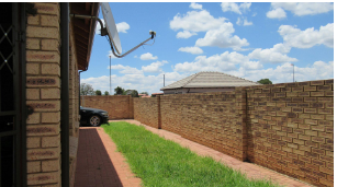 2 Bedroom Property for Sale in Westonaria Gauteng