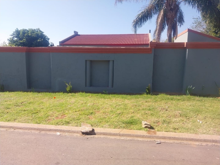 1 Bedroom Property for Sale in Norkem Park Gauteng