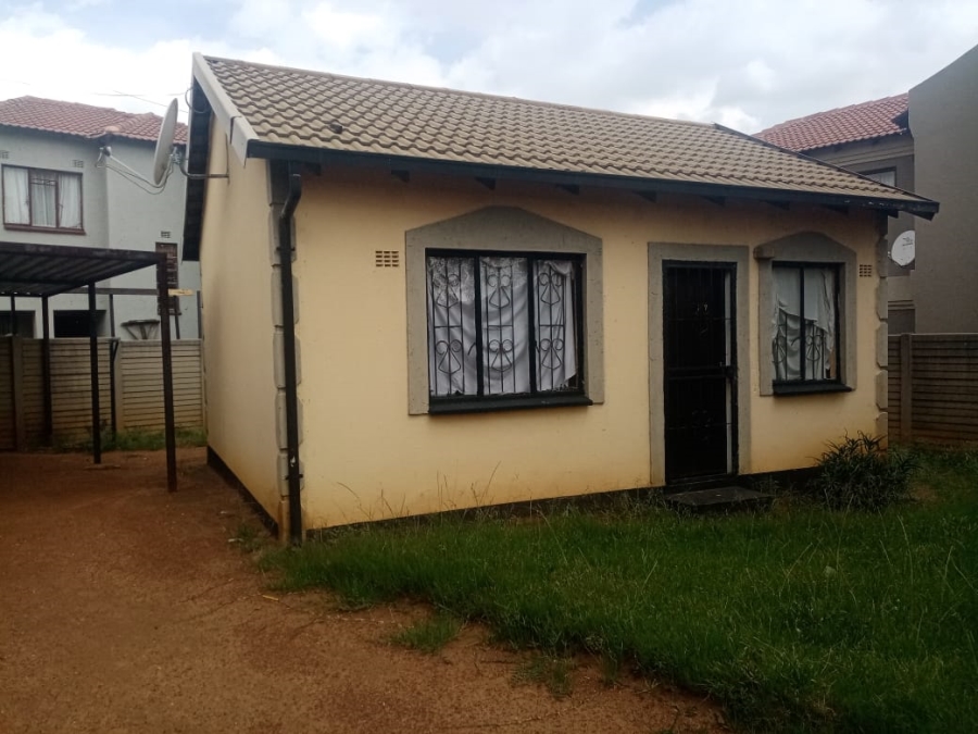 2 Bedroom Property for Sale in Elspark Gauteng