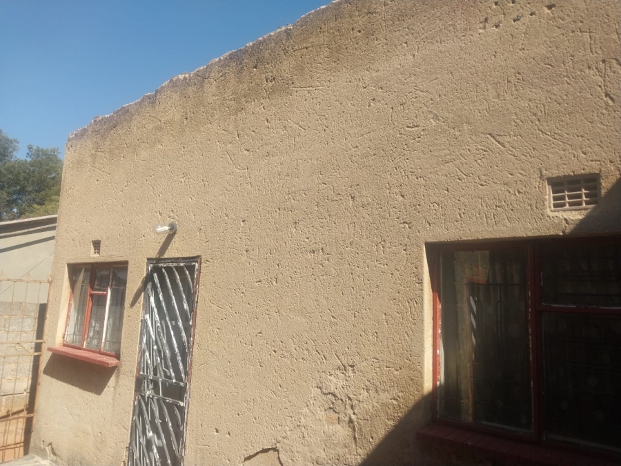 2 Bedroom Property for Sale in Ethafeni Gauteng