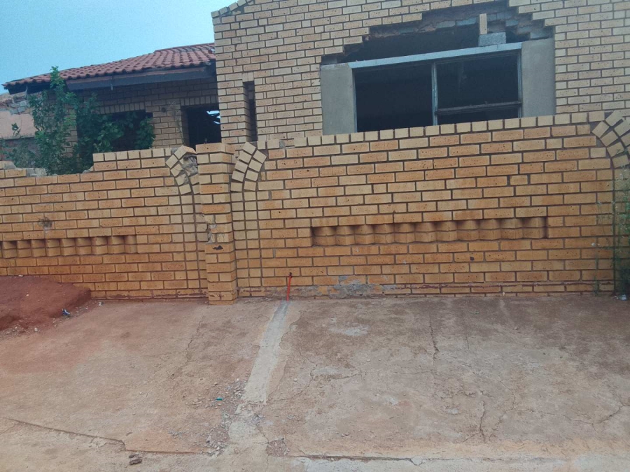 3 Bedroom Property for Sale in Katlehong Gauteng