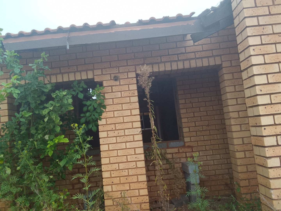 3 Bedroom Property for Sale in Katlehong Gauteng