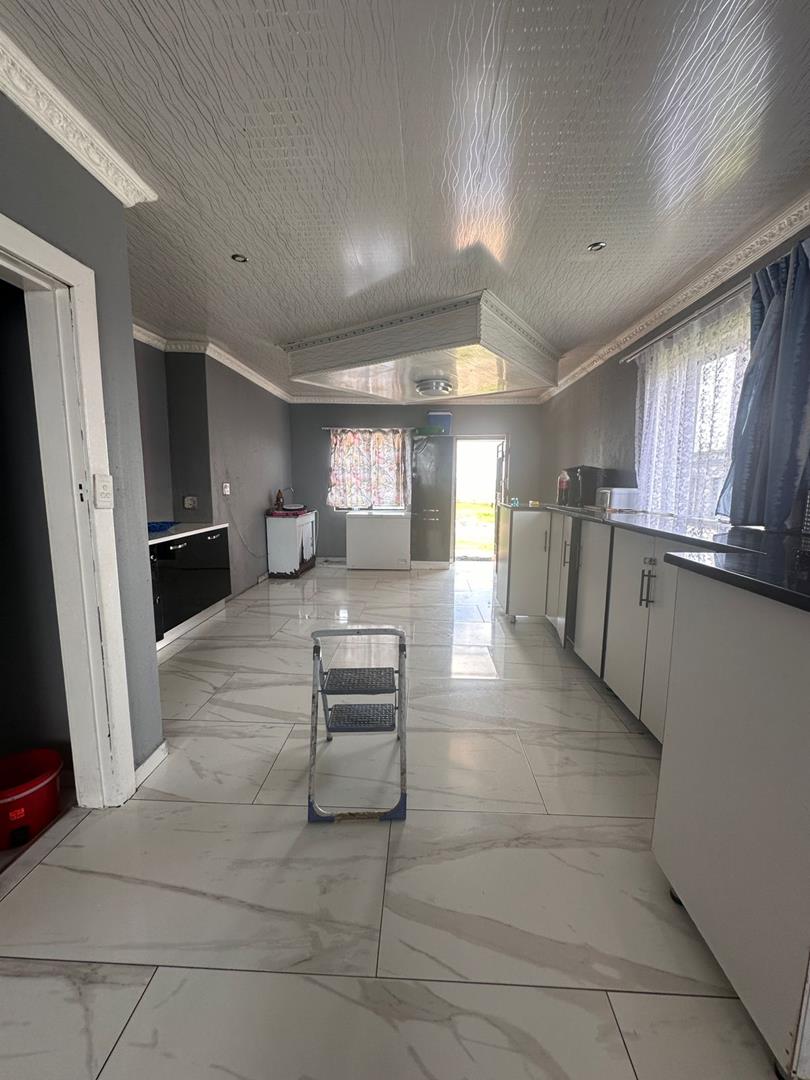 4 Bedroom Property for Sale in Persida Gauteng