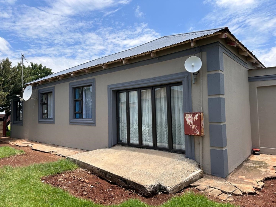 4 Bedroom Property for Sale in Persida Gauteng