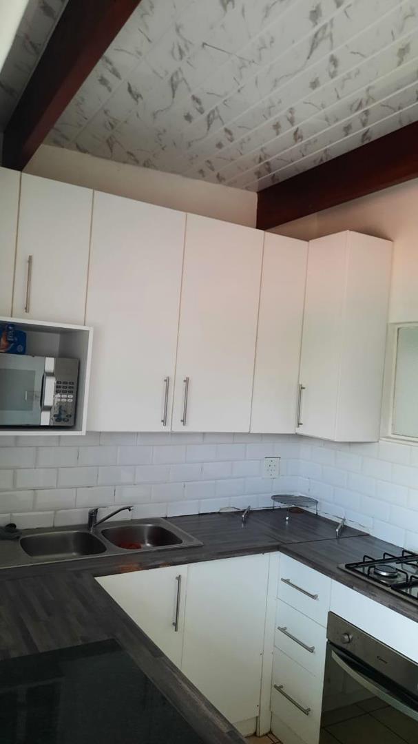 1 Bedroom Property for Sale in Randburg Gauteng