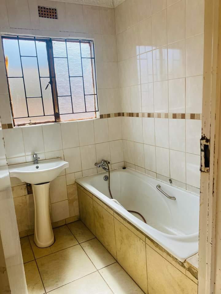 2 Bedroom Property for Sale in Boksburg Gauteng