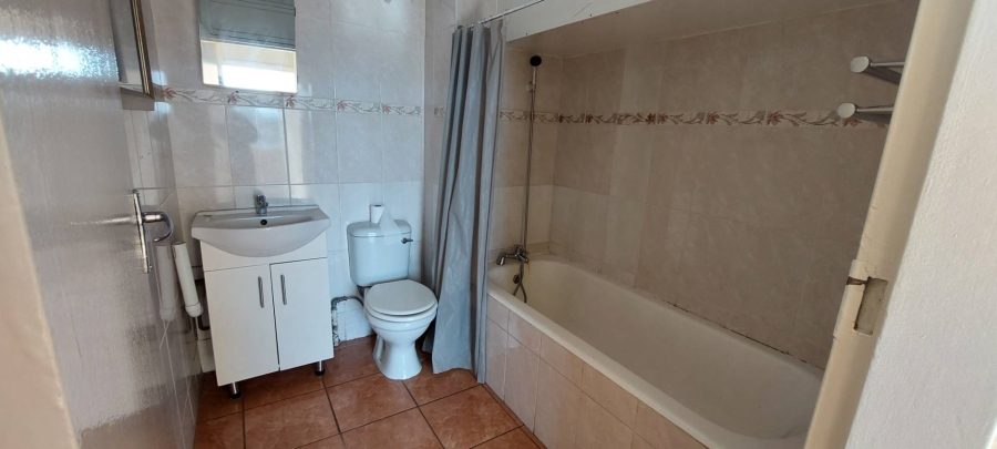 2 Bedroom Property for Sale in Alberton Gauteng