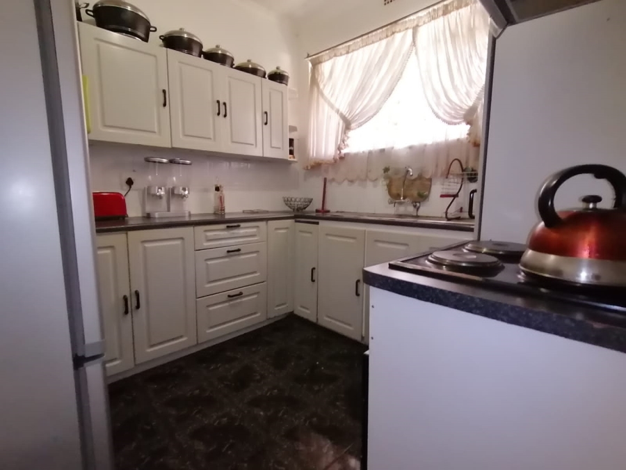 1 Bedroom Property for Sale in Bellevue East Gauteng