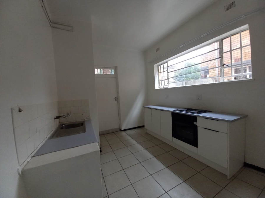 To Let 2 Bedroom Property for Rent in Forest Hill Gauteng