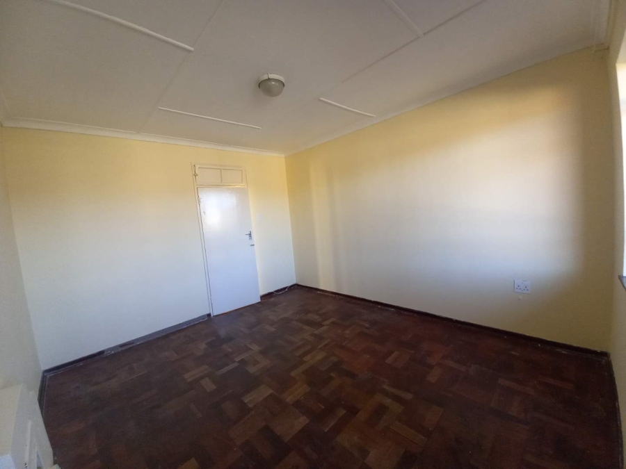 To Let 2 Bedroom Property for Rent in Rosettenville Gauteng