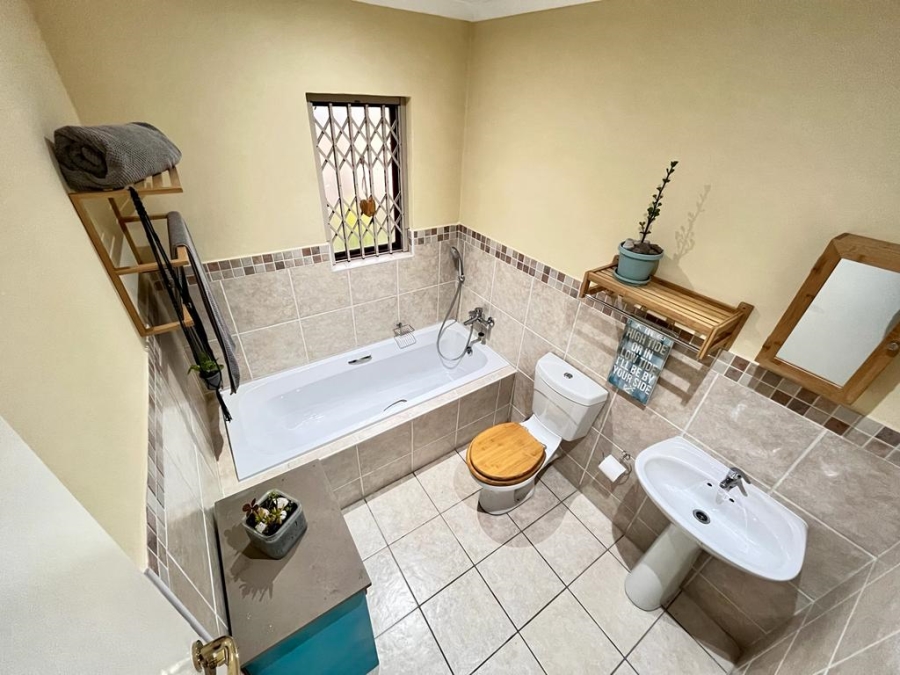 To Let 2 Bedroom Property for Rent in The Reeds Gauteng