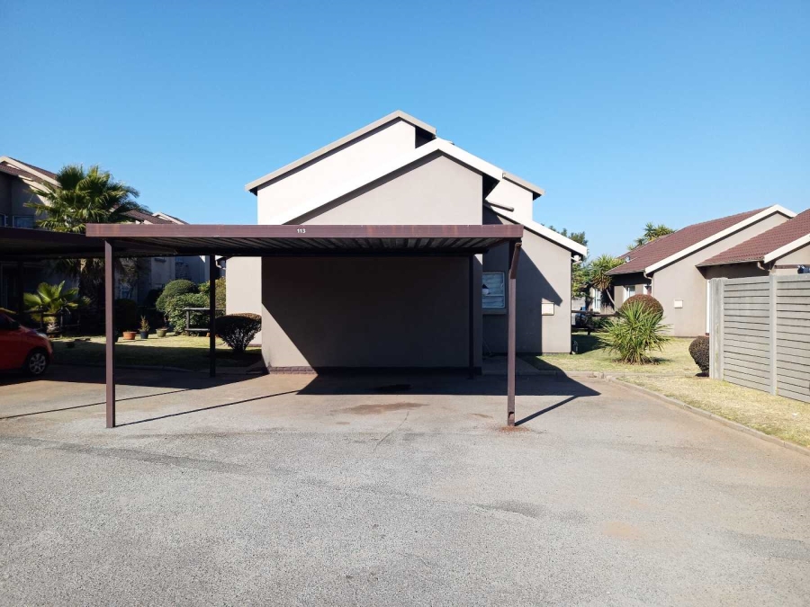 To Let 2 Bedroom Property for Rent in Pomona Gauteng