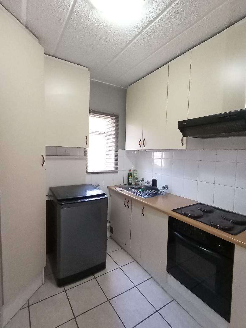 To Let 2 Bedroom Property for Rent in Pomona Gauteng