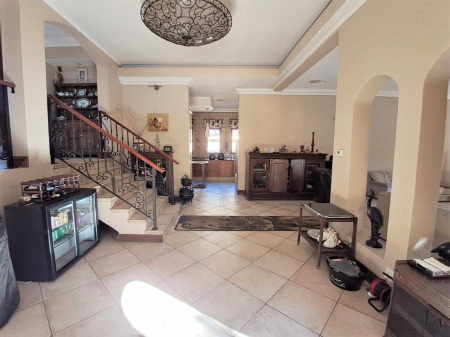 3 Bedroom Property for Sale in Aspen Hills Gauteng