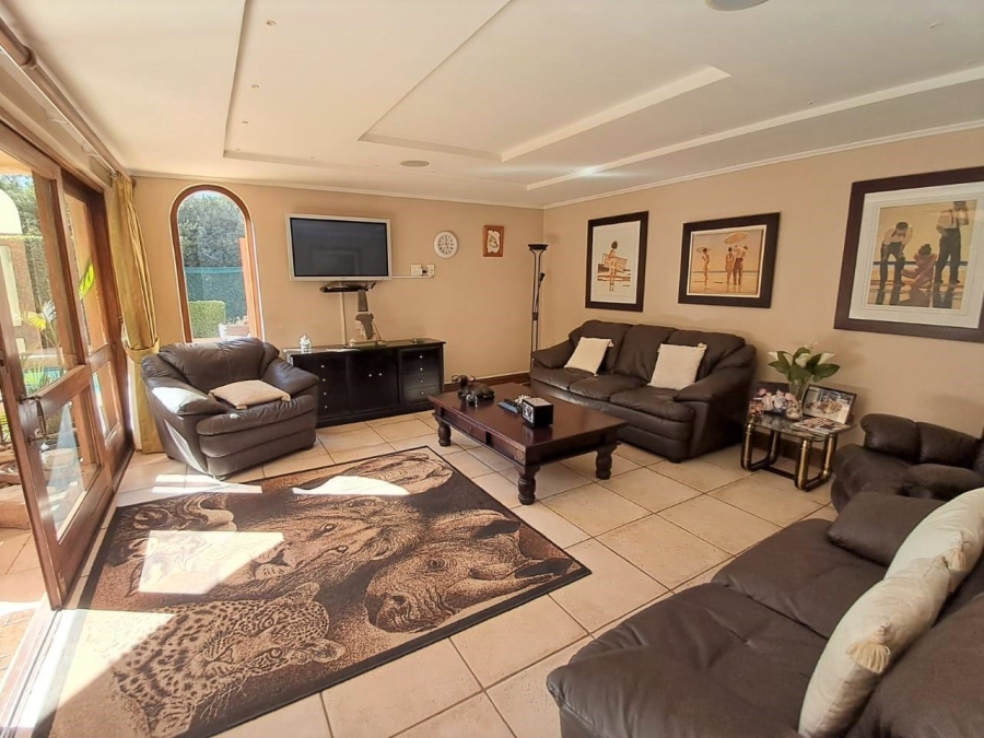 3 Bedroom Property for Sale in Aspen Hills Gauteng