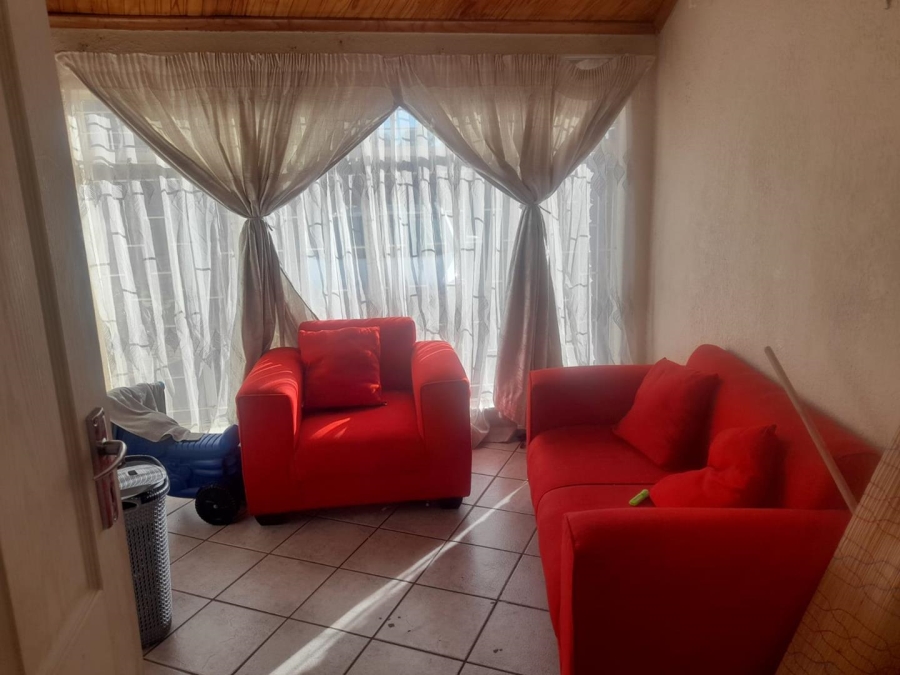 5 Bedroom Property for Sale in New State Areas Gauteng