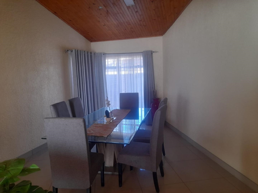 5 Bedroom Property for Sale in New State Areas Gauteng