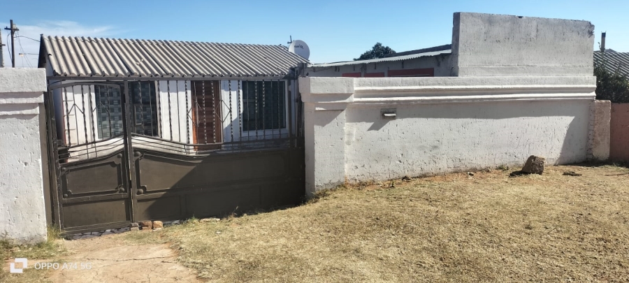 2 Bedroom Property for Sale in Meadowlands Gauteng