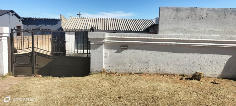 2 Bedroom Property for Sale in Meadowlands Gauteng