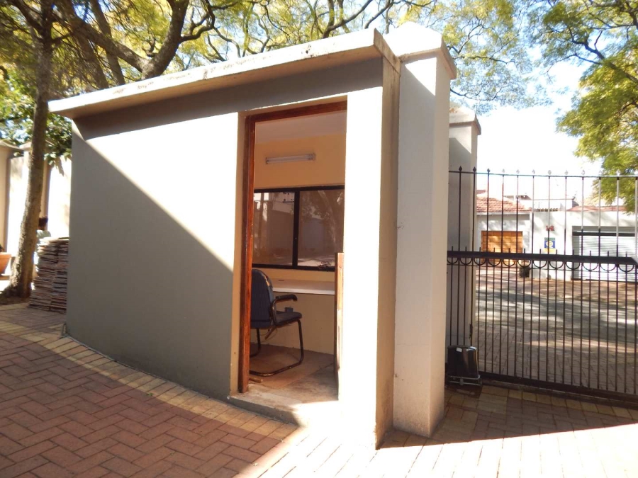 To Let 4 Bedroom Property for Rent in Parkwood Gauteng